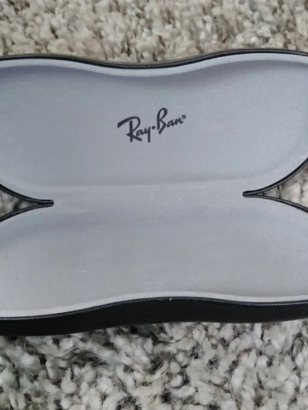 Ray-Ban Sunglasses Case in Black and Light Gray